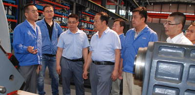 車床分會(huì)秘書長陳洪軍來星火機(jī)床公司調(diào)研