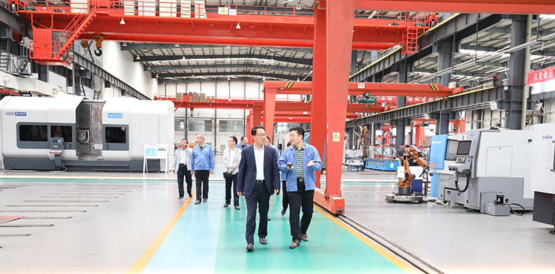 副市長(zhǎng)景丹一行來(lái)星火機(jī)床集團(tuán)公司調(diào)研