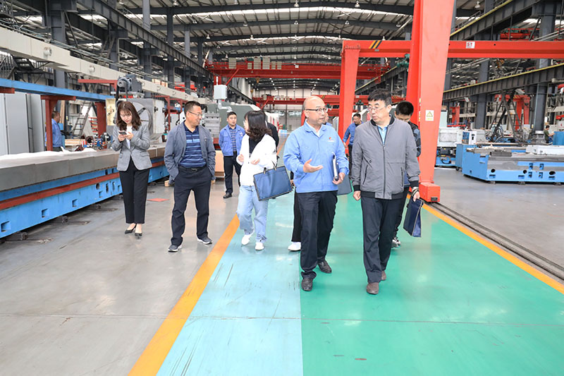 民革天水市委會(huì)調(diào)研組一行來(lái)星火機(jī)床公司開(kāi)展深化國(guó)有企業(yè)改革調(diào)研